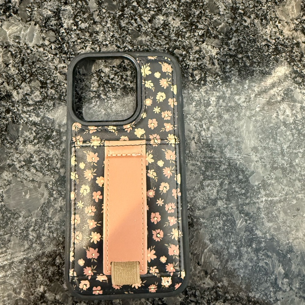 iPhone 15 pro walli case black floral